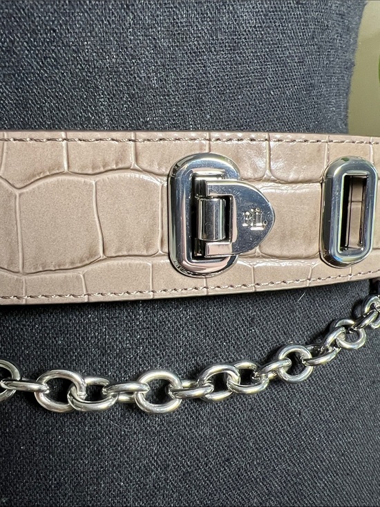 Lauren Ralph Lauren Women’s Flip-Lock Crocodile Embossed Wide Leather Belt M main image 12